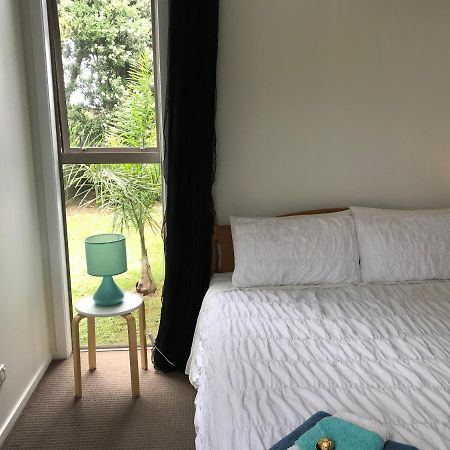 Jennie's In Whitianga Bed & Breakfast Bagian luar foto