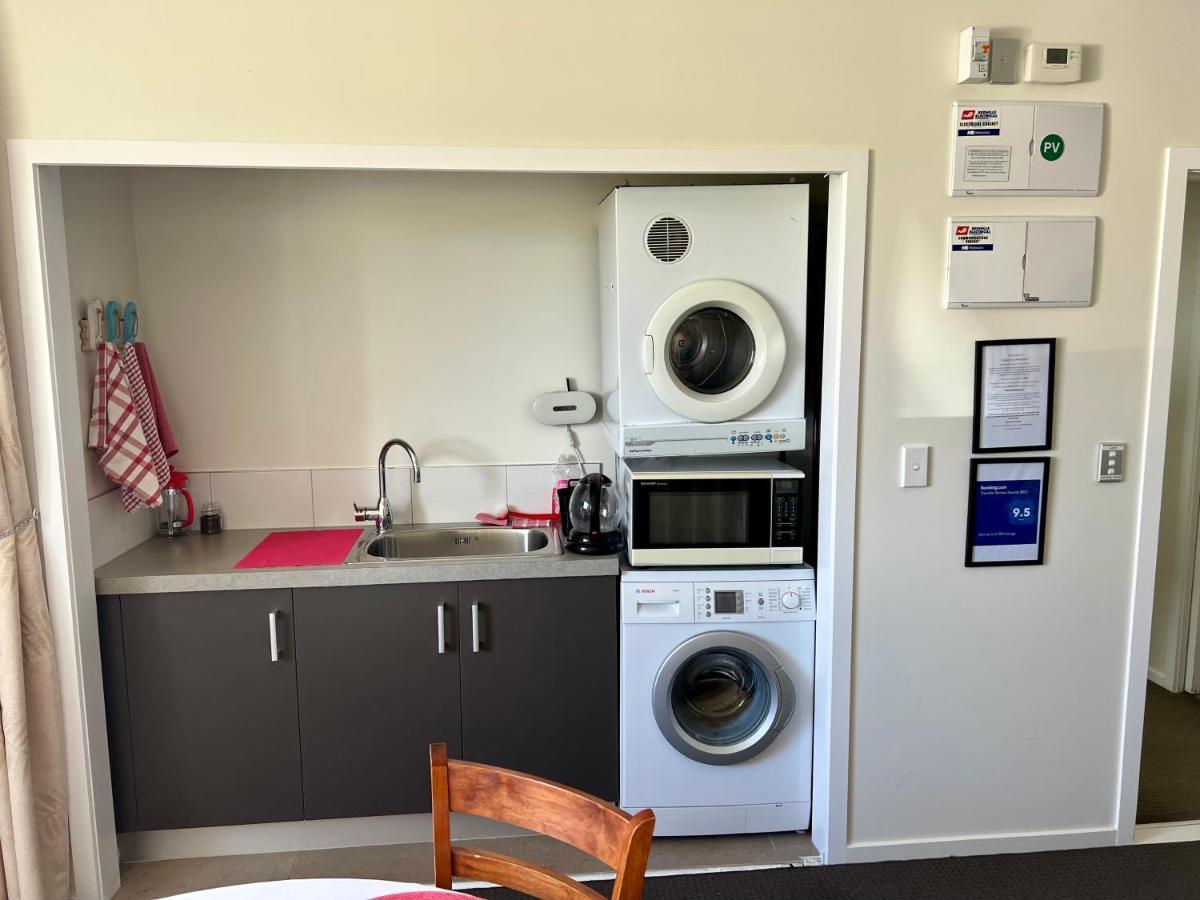 Jennie's In Whitianga Bed & Breakfast Bagian luar foto